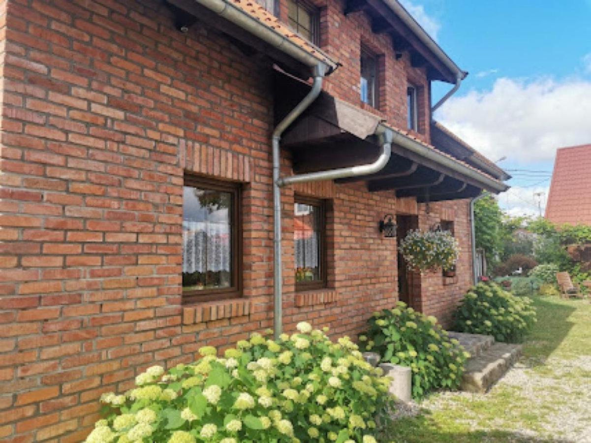 Gasthaus Gosciniec Gałkowo Exterior foto